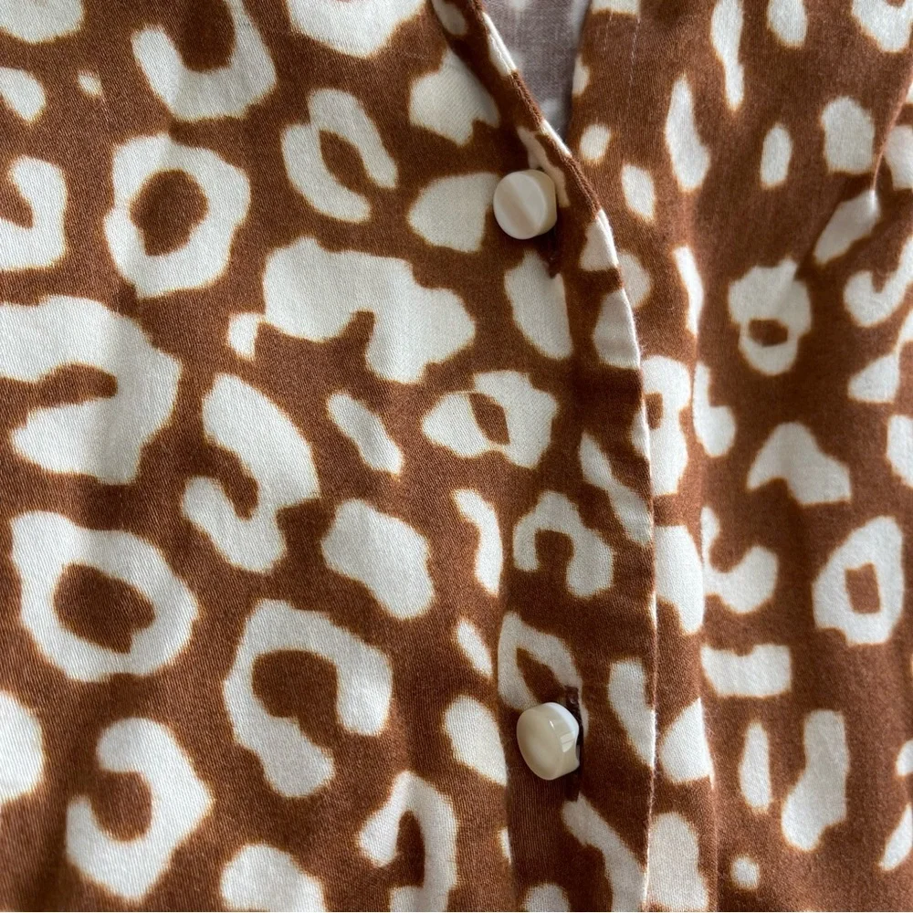 ALEXIS Blouse - Picture 9 of 14